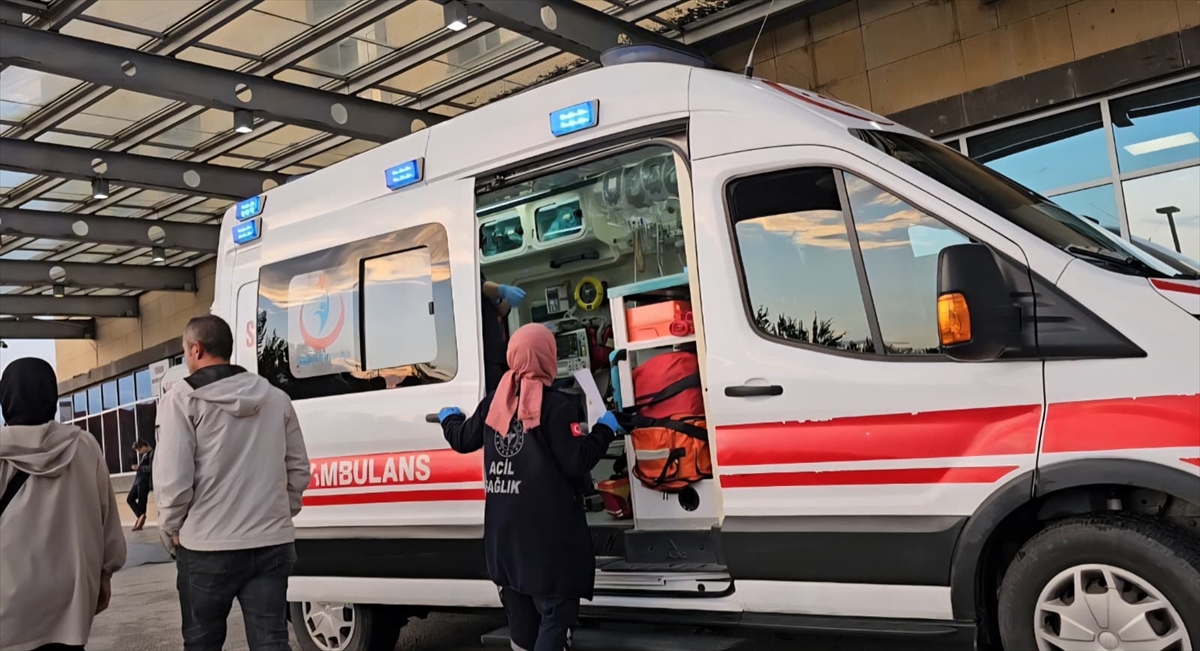 Çorum'da üç kazada 17 kişi yaralandı