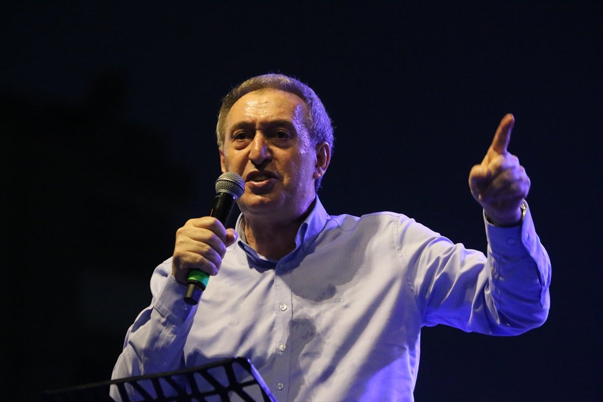 DEM Parti Eş Genel Başkanı Bakırhan, Şanlıurfa'da “Dünya Barış Günü” mitingine katıldı