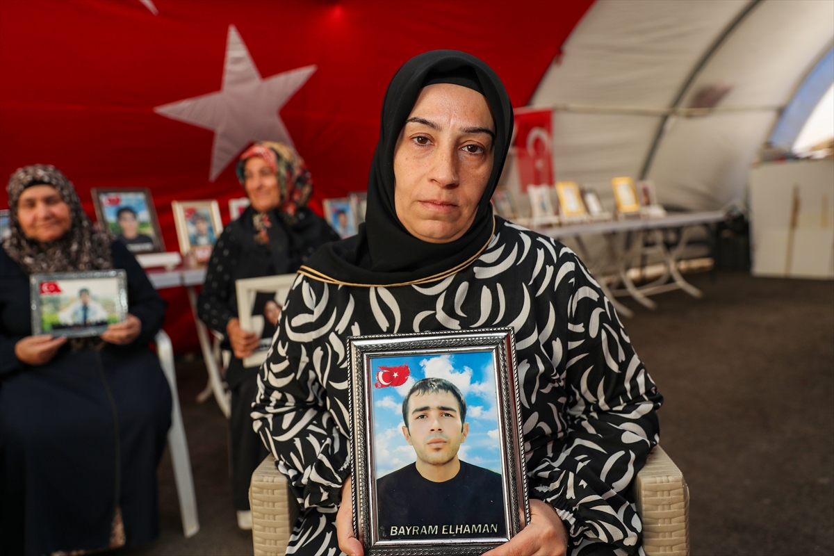 Diyarbakır anneleri evlatlarına kavuşmak istiyor