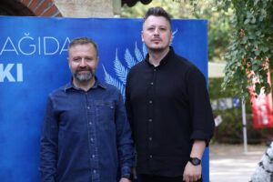 - Atatürk Üniversitesi tarafından düzenlenen etkinlikte, botanik bahçe bitkileri, fotoğrafın