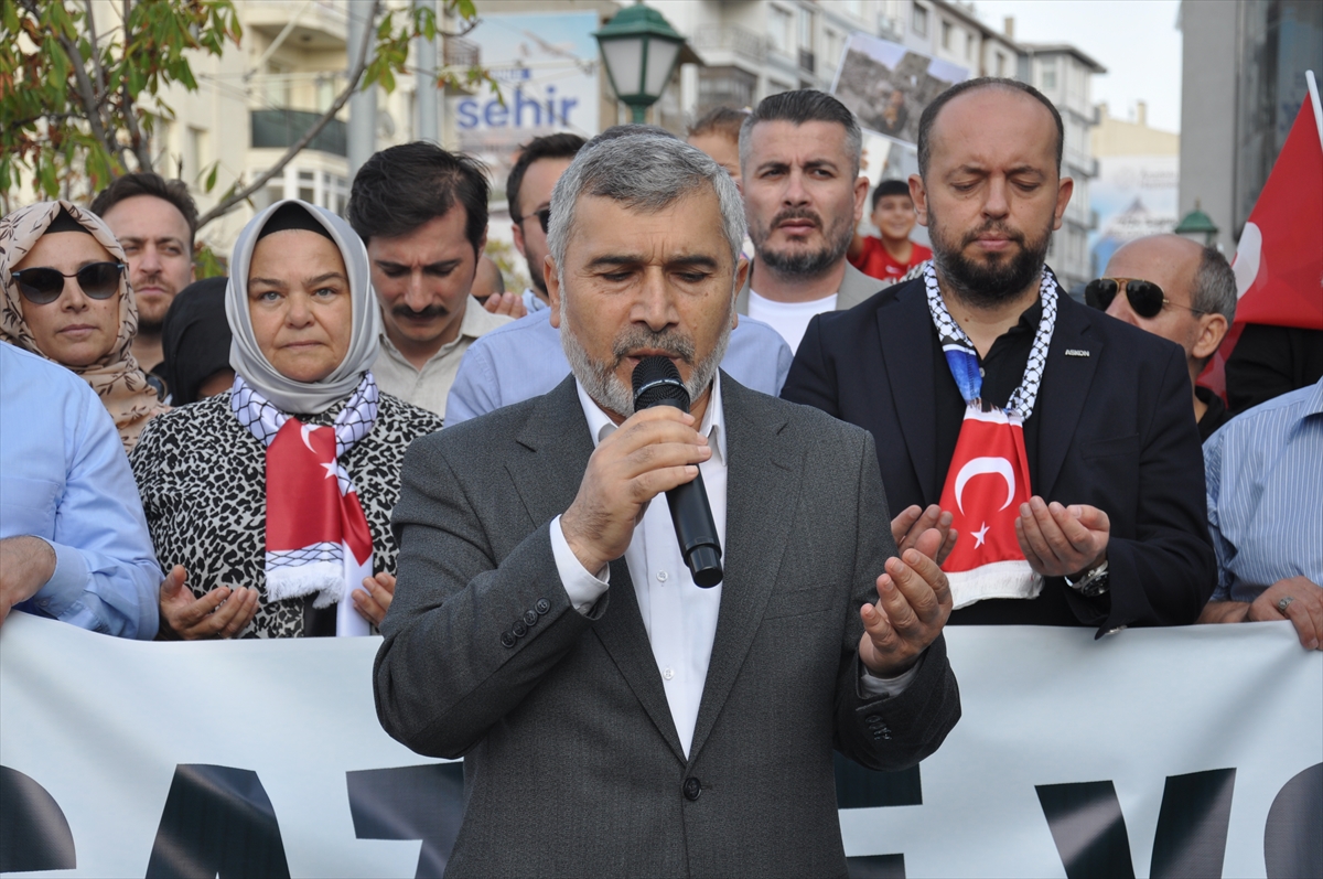 Eskişehir'de Filistin ve Küresel Sumud Filosu'na destek yürüyüşü yapıldı