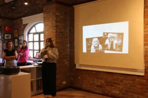 ESKİŞEHİR (AA) – Eskişehir'de Hamamyolu Çarşısı'nın 1950-1970 dönemindeki toplumsal ve