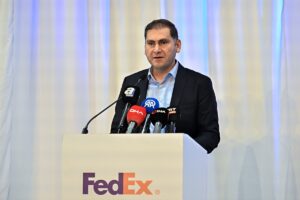 İSTANBUL (AA) – Dünyanın en büyük ekspres taşımacılık şirketlerinden biri