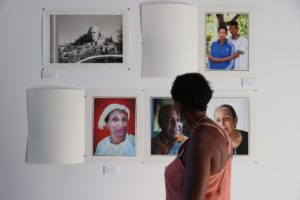 İZMİR (AA) – Fransız fotoğrafçı Philippe Dupuich'in "Afro-Turk Spirit" sergisi,