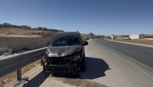 GAZİANTEP (AA) – Gaziantep'in Şehitkamil ilçesinde, hafif ticari araç ile