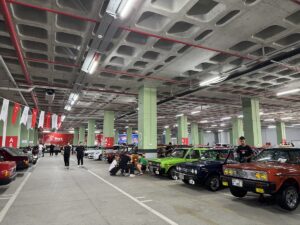 İSTANBUL (AA) – Gaziosmanpaşa Belediyesince düzenlenen "Nostaljik Otomobil Festivali"nde klasik