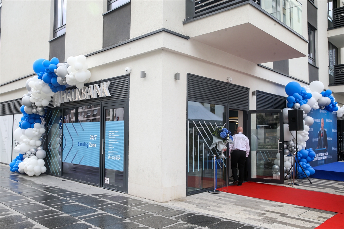 Halkbank Sırbistan'da 3 yeni şube açtı