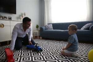 HATAY (AA) – Hataylı baba, kanseri yenen 3,5 yaşındaki oğlu