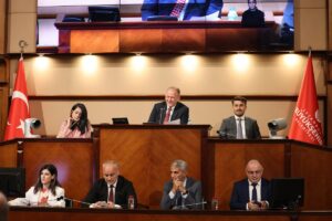 İSTANBUL (AA) – İstanbul Büyükşehir Belediyesi (İBB) Meclisinde, İstanbul'da otobüs,