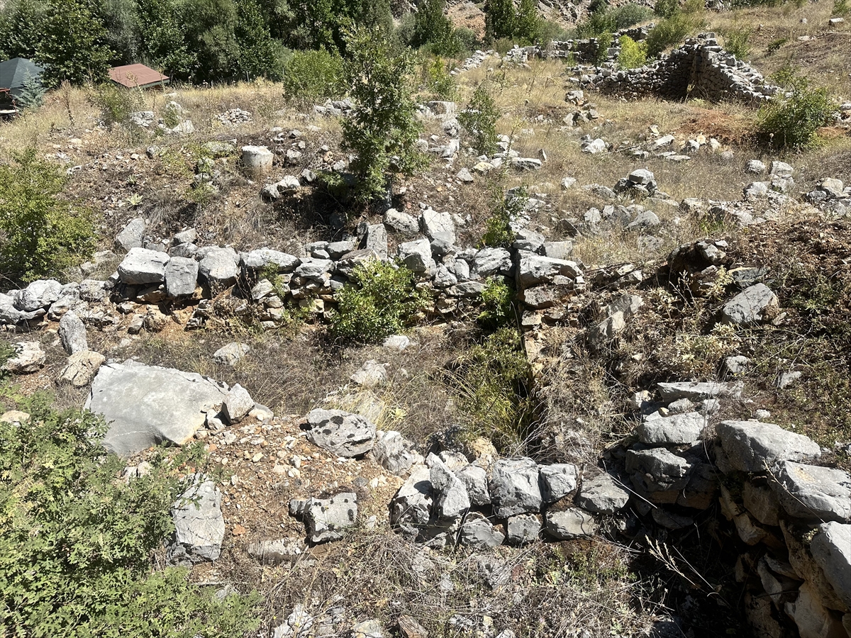Isparta'daki tarihi manastır Bizanslıların inanç ve sosyal yaşamından izler barındırıyor
