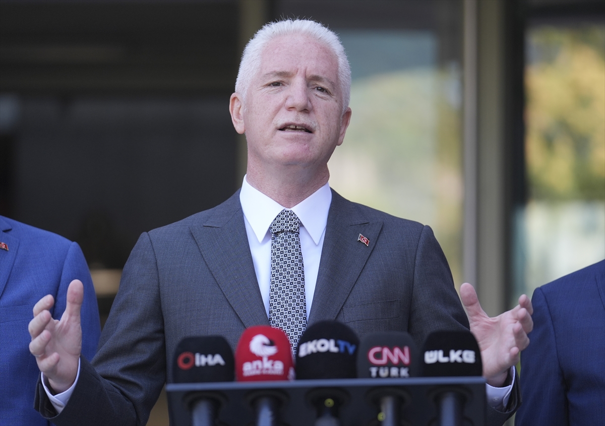 İstanbul Valisi Gül'den, kentteki 2025-2026 eğitim öğretim yılı çalışmalarına ilişkin açıklama: