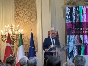 İSTANBUL (AA) – İtalya'nın Ankara Büyükelçiliğince, İstanbul'daki Venedik Sarayı'nda İtalyan