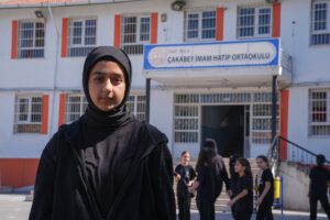 İZMİR (AA) – İzmir'de ortaokul öğrencileri, İsrail ablukasını kırmak ve