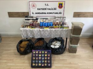 KAYSERİ (AA) – Kayseri'de kaçak sigara operasyonunda 2 şüpheli gözaltına