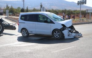 KİLİS (AA) – Kilis'te 3 aracın çarpışması sonucu 1 kişi