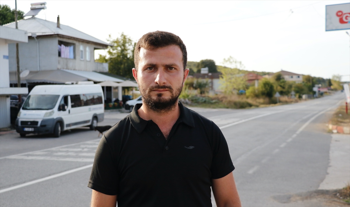 Kocaeli'de otomobilin yayaya çarpması güvenlik kamerasında