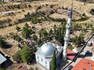UŞAK (AA) – Kütahya'nın Gediz ilçesinde trafik kazasında hayatını kaybeden