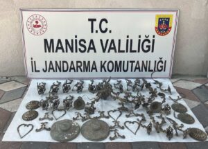 MANİSA (AA) – Manisa'nın Soma ilçesinde jandarma ekiplerince düzenlenen operasyonda