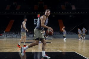 MERSİN (AA) – MUSTAFA ÜNAL UYSAL – Geçen sezon 10