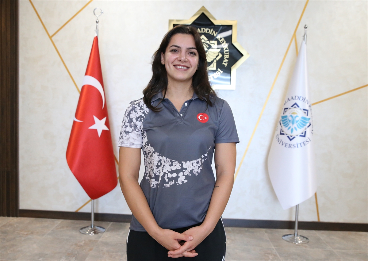 Milli ciritçi Esra Türkmen'in hedefi dünya şampiyonluğu