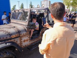 DİYARBAKIR (AA) – Diyarbakır'da "Tuning Fest Diyarbakır 2025"te, farklı illerden