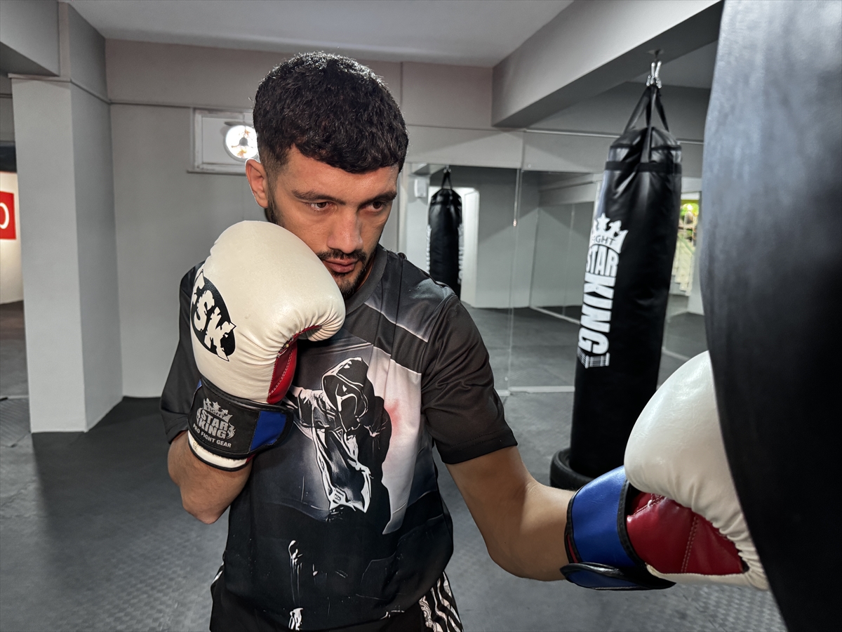 Muaythaide altın kemer sahibi Sercan Koç, yeniden Avrupa'nın zirvesine odaklandı