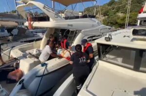 MUĞLA (AA) – Muğla'nın Dalaman ilçesi açıklarında motor yatta yaralanan