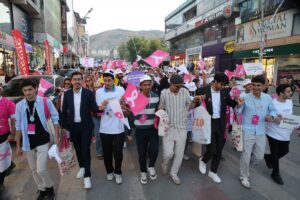 MUŞ (AA) – Muş'ta Genç Birikim Derneğince düzenlenen "12. Uluslararası