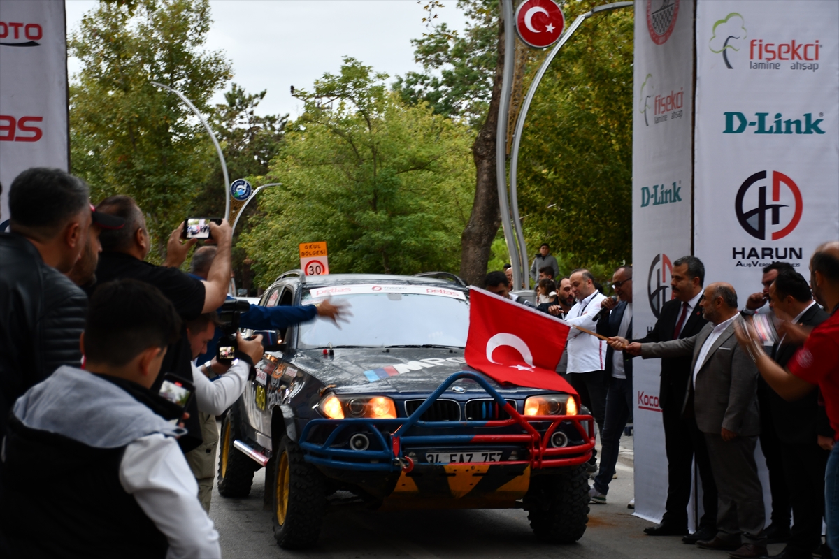Petlas 2025 Türkiye Offroad Şampiyonası 4. Ayak Vezirköprü Yarışı başladı