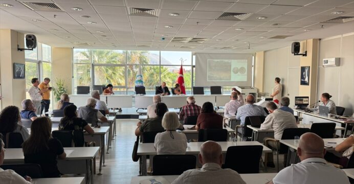 Priene Antik Kenti'nin UNESCO kalıcı miras yolculuğu için paydaş toplantıları başladı