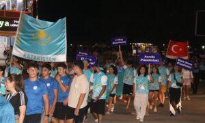 RİZE (AA) – Rize'de düzenlenen Rafting Avrupa Kupası'nın açılışı yapıldı.