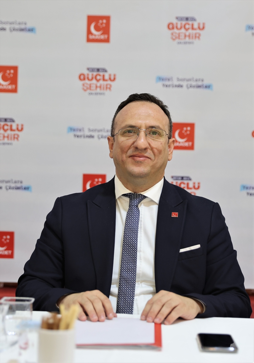 Saadet Partisi Genel Başkan Yardımcısı Tekin, Mardin'deki çalıştayda konuştu: