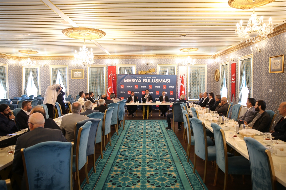 Saadet Partisi Genel Başkanı Arıkan, Erzurum'da “Medya Buluşması” programında konuştu: