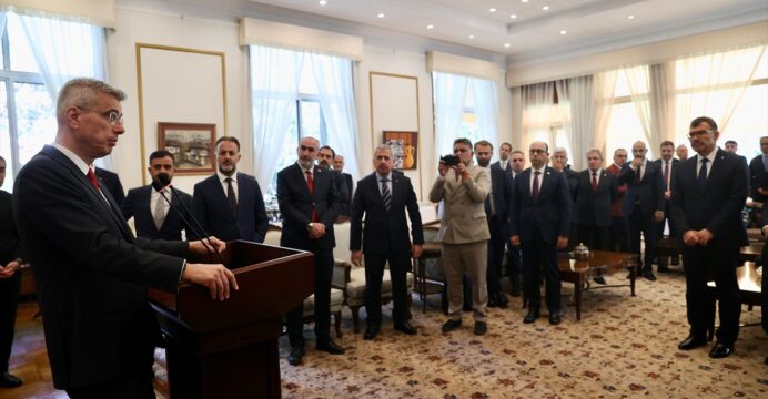 Sağlık Bakanı Memişoğlu, Şanghay'da çeşitli temaslarda bulundu