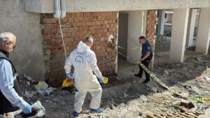 SAMSUN (AA) – Samsun'un İlkadım ilçesinde inşaattaki asansör boşluğuna düşen