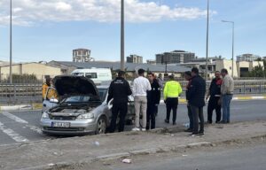 SİVAS (AA) – Sivas'ta iki otomobilin çarpışması sonucu 1 kişi