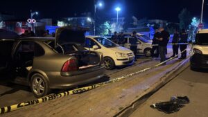 SİVAS (AA) – Sivas'ta park halindeki bir otomobilde yaşanan patlamada