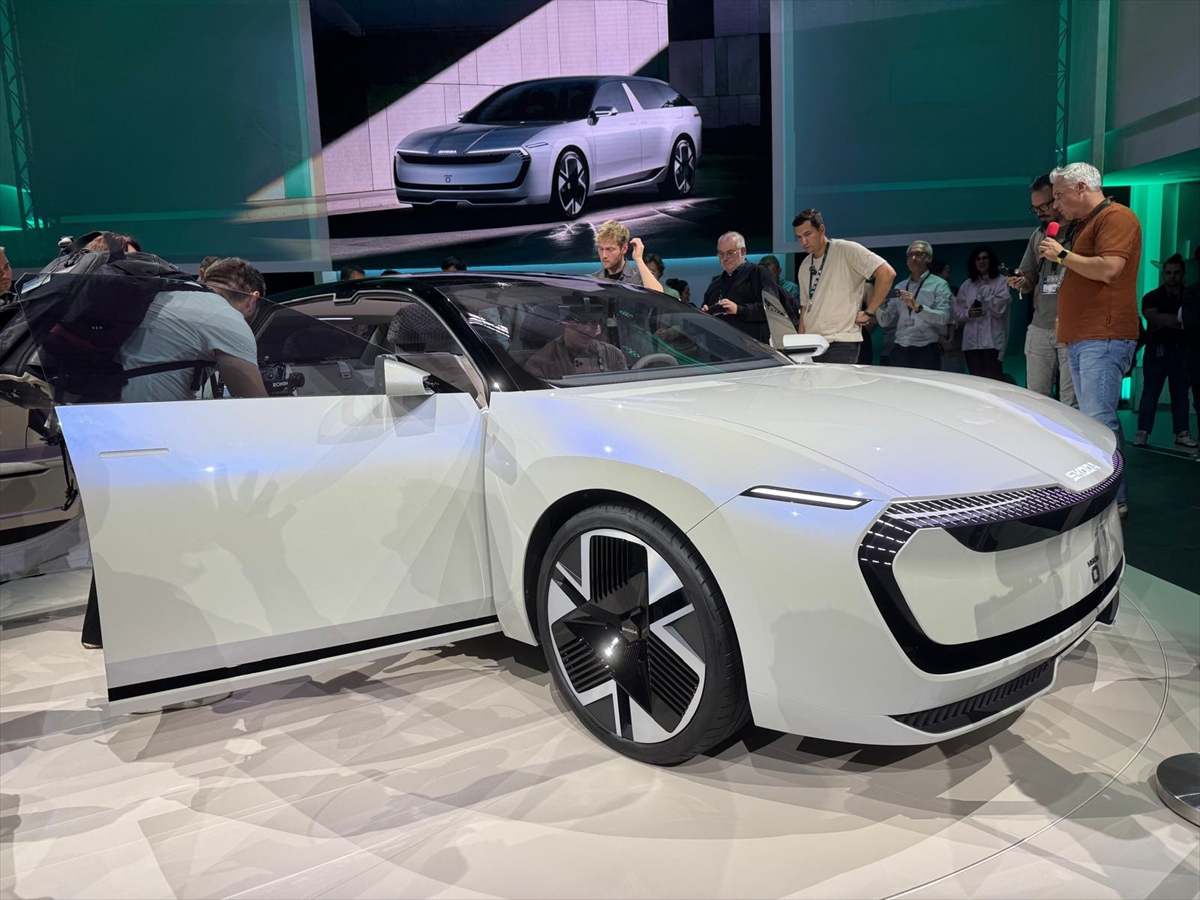 Skoda, elektrikli station-vagon modeli Vision O'yu tanıttı