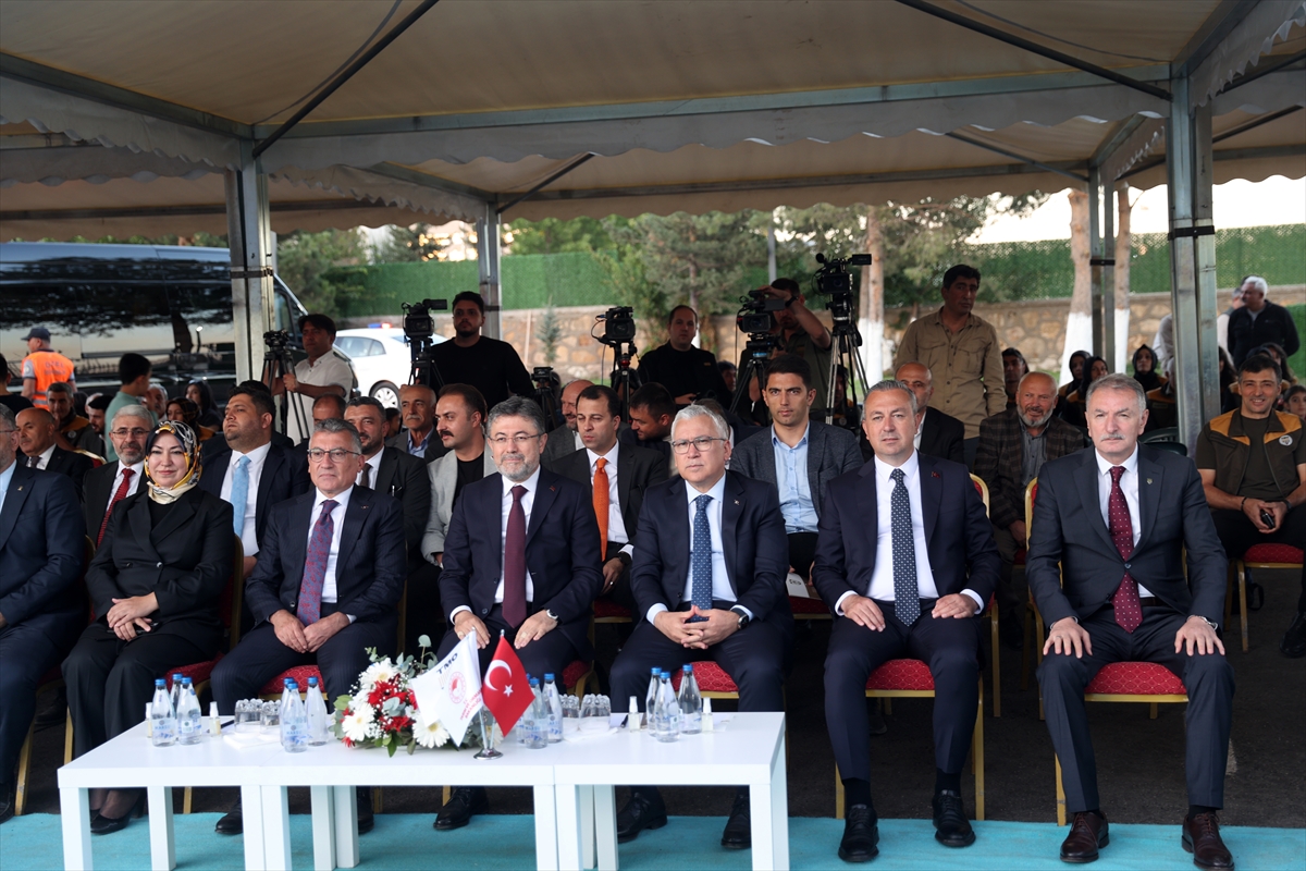 Tarım ve Orman Bakanı Yumaklı, TMO Sivas Başmüdürlüğü binası açılışında konuştu: