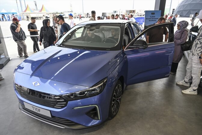 TEKNOFEST İstanbul’da Togg’un yeni modeli T10F tanıtıldı