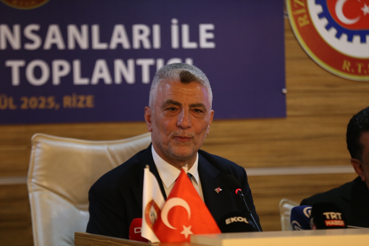Ticaret Bakanı Bolat, Rize'de “STK ve İş İnsanları ile İstişare Toplantısı”nda konuştu: (1)