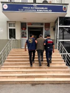 TOKAT (AA) – Tokat'ın Erbaa ilçesinde hakkında 17 yıl kesinleşmiş