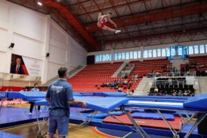 SAMSUN (AA) – Türkiye Cimnastik Federasyonu tarafından Samsun'da düzenlenen Trampolin
