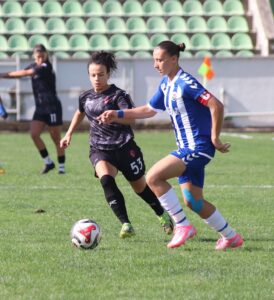 - Ünye Kadın: 1 - Hakkarigücü: 2