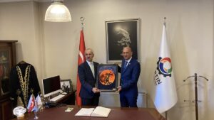 BARTIN (AA) – Ulaştırma ve Altyapı Bakanı Abdulkadir Uraloğlu, "Vesayetten