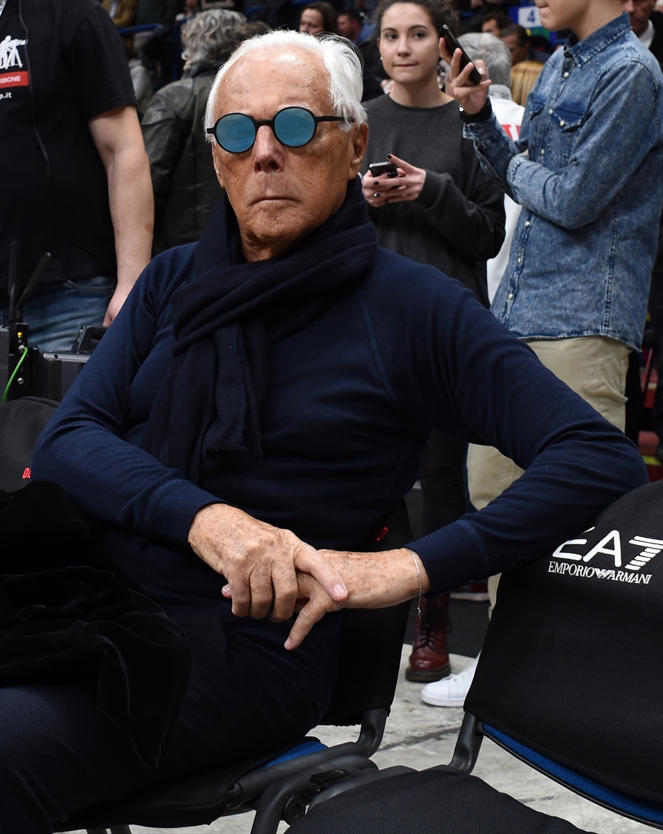 Ünlü İtalyan modacı Giorgio Armani hayatını kaybetti