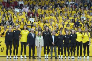 NOVİ TRAVNİK (AA) – VakıfBank Spor Kulübü, Bosna Hersek'te genç