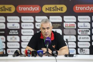 VAN (AA) – Trendyol 1. Lig'in 8. haftasında sahasında Amed