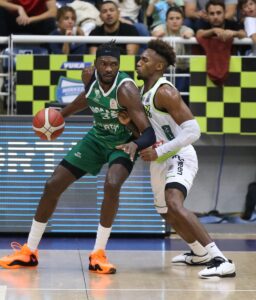 - Yukatel Merkezefendi Belediyesi Basket: 75 - Bursaspor Basketbol: 65