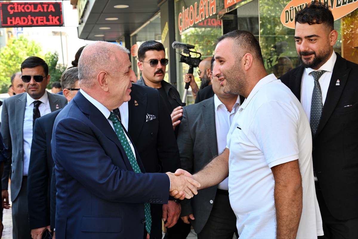 Zafer Partisi Genel Başkanı Özdağ, Osmaniye'de temaslarda bulundu